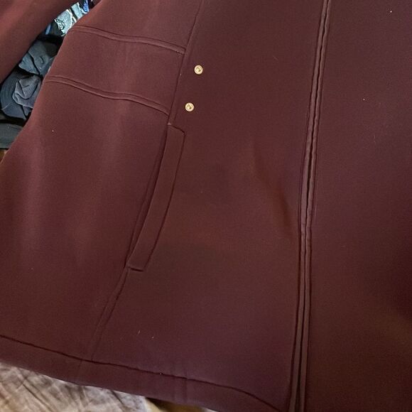 Details INTL Burgundy Full Zip Hooded Jacket w/Detachable Hood (Size: 1X) - Picture 13 of 14